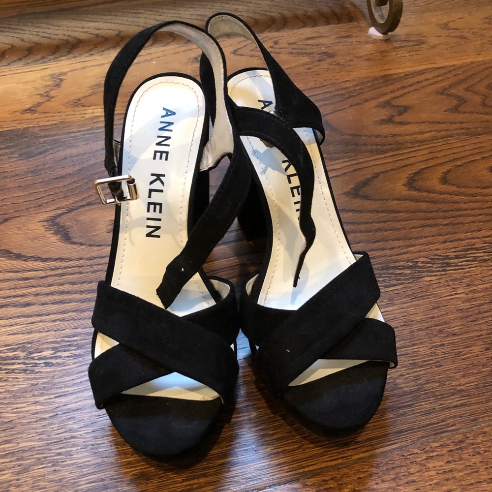 Black Anne Klein Heels